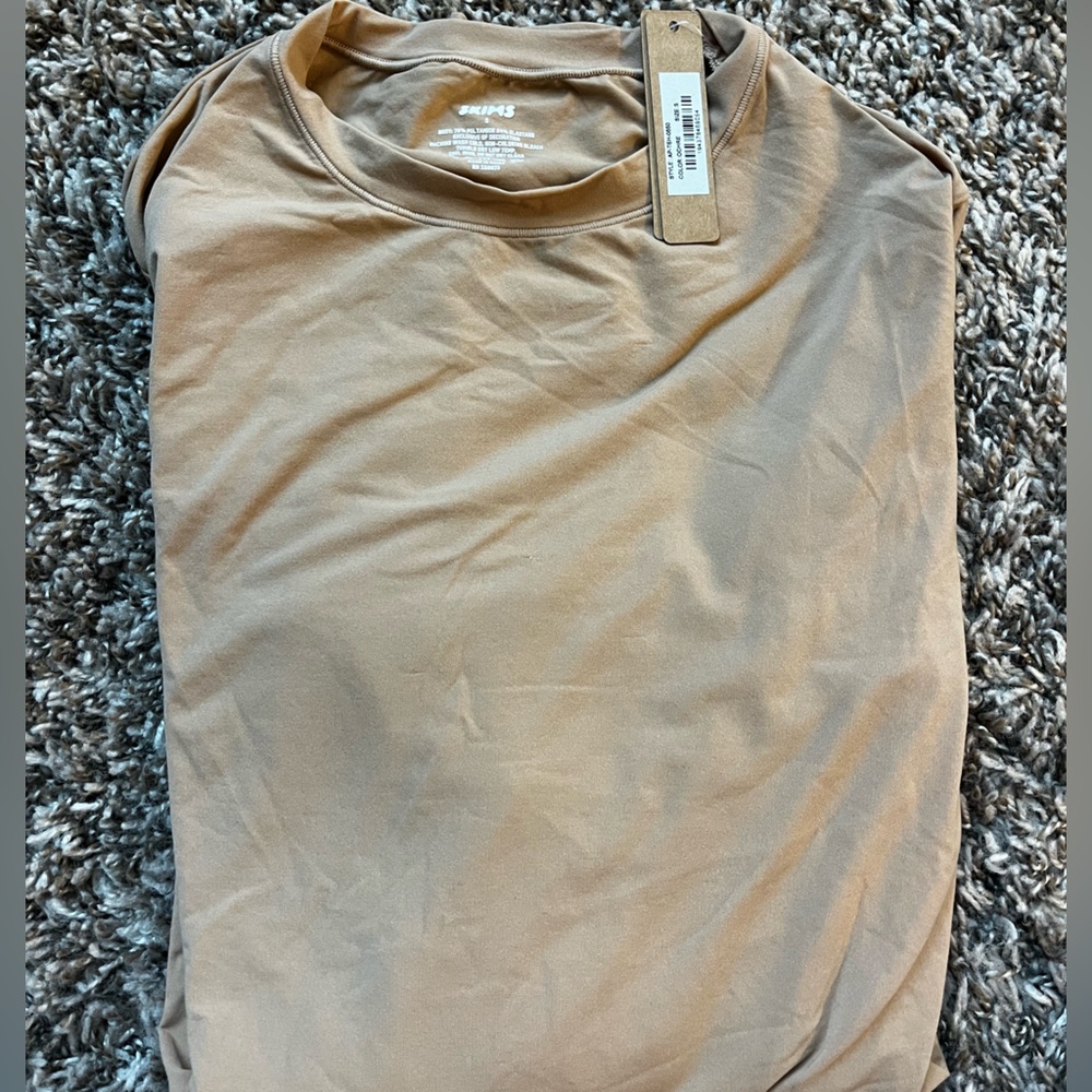 SKIMS Light Brown Top